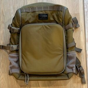 Filson Alcan Tin Cloth Tool Backpack | Rare Discontinued Model | Great Condition